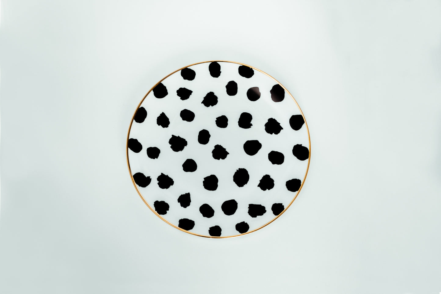 Monochrome Dots | 8” Plate